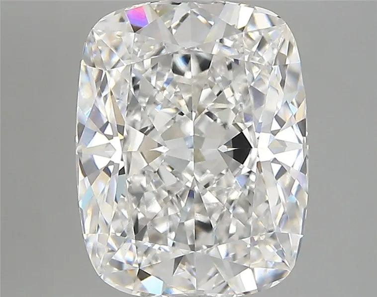4.39ct Cushion modified Lab Grown Diamond (Colour D, Clarity VS1, IGI Certified)