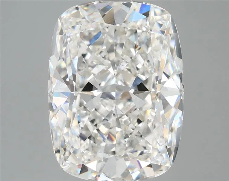 4.44ct Cushion modified Lab Grown Diamond (Colour F, Clarity VVS2, IGI Certified)