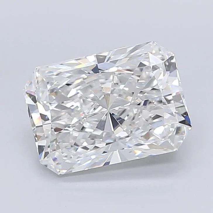 4.45ct Radiant Lab Grown Diamond (Colour E, Clarity VVS1, IGI Certified)
