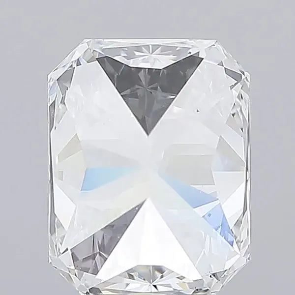 4.50ct Radiant Lab Grown Diamond (Colour F, Clarity VS2, IGI Certified)