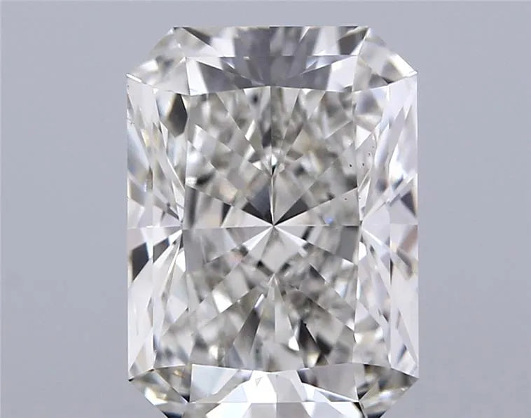 4.52ct Radiant Lab Grown Diamond (Colour H, Clarity VS2, IGI Certified)