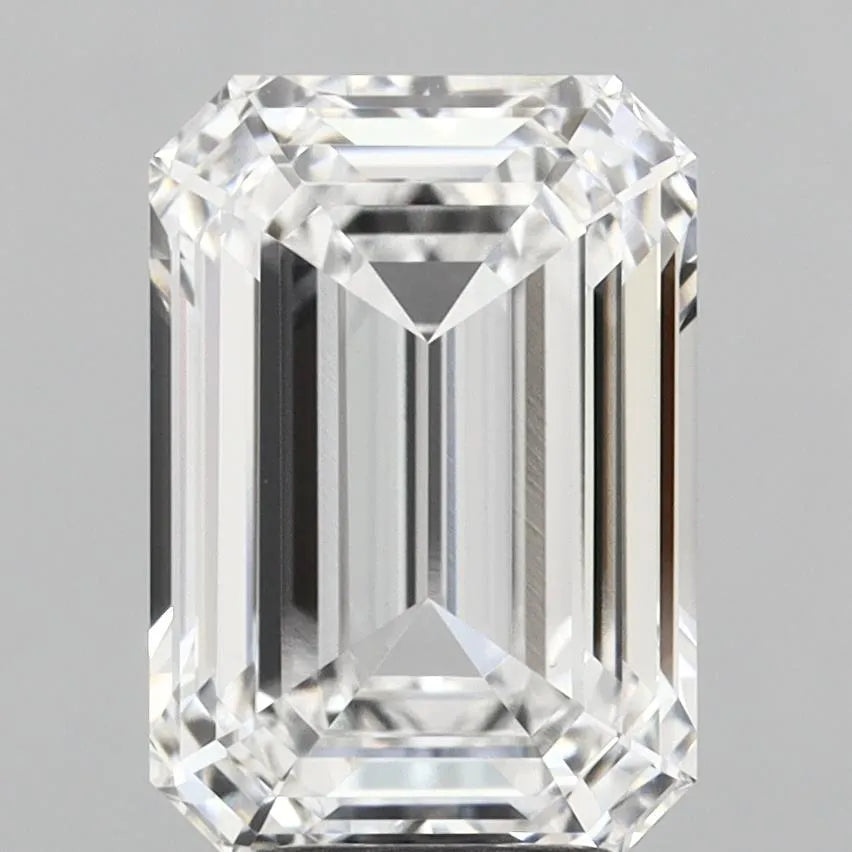 4.54ct Emerald Lab Grown Diamond (Colour D, Clarity VVS2, IGI Certified)