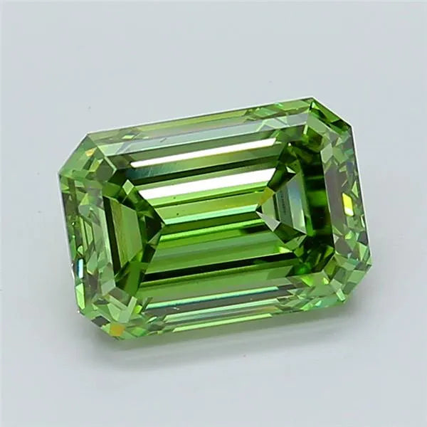 4.54ct Emerald Lab Grown Diamond (Colour Fancy Vivid Green, Clarity VS1, IGI Certified)