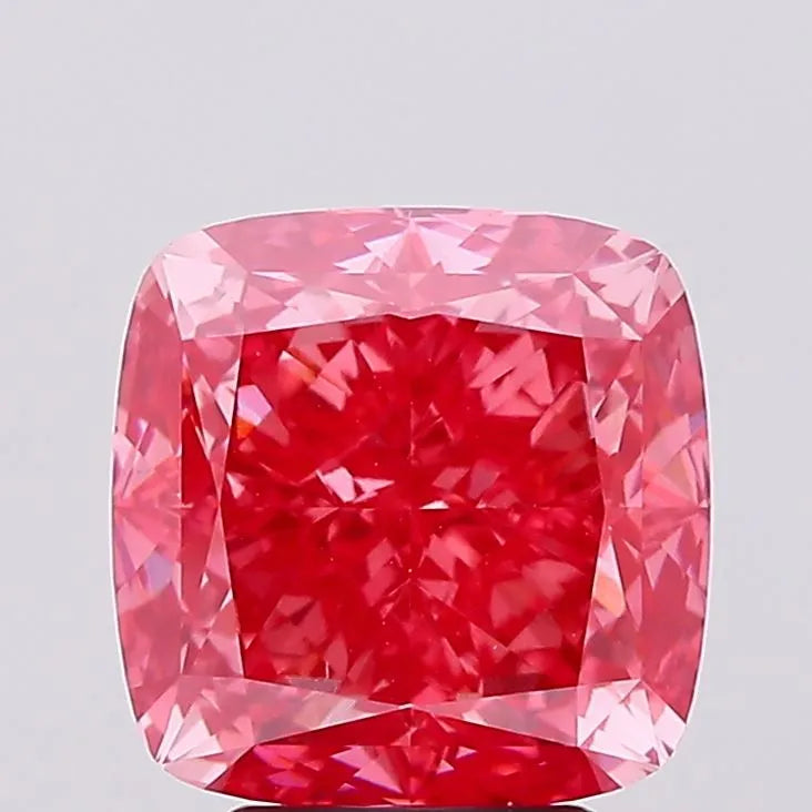 4.55ct Cushion modified Lab Grown Diamond (Colour Fancy Vivid Pink, Clarity VS1, IGI Certified)