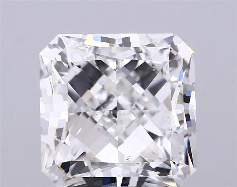4.55ct Square radiant Lab Grown Diamond (Colour E, Clarity VS2, IGI Certified)