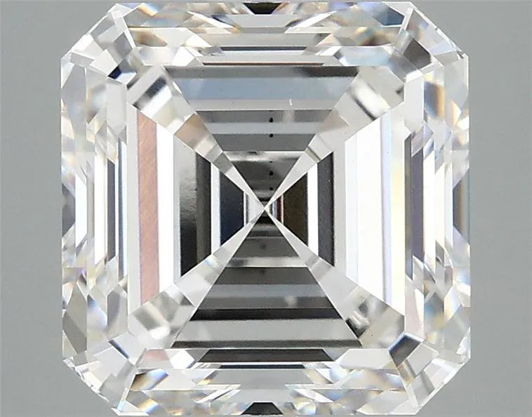 4.65ct Square emerald Lab Grown Diamond (Colour F, Clarity VS1, IGI Certified)