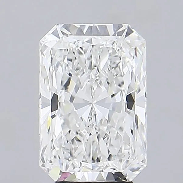 4.71ct Radiant Lab Grown Diamond (Colour E, Clarity VVS2, IGI Certified)