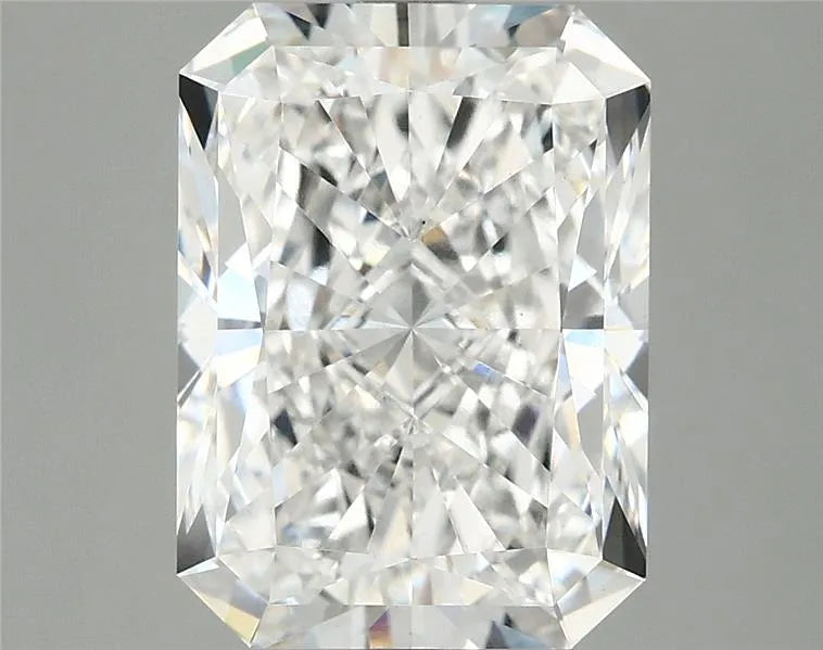4.74ct Radiant Lab Grown Diamond (Colour E, Clarity VS1, IGI Certified)
