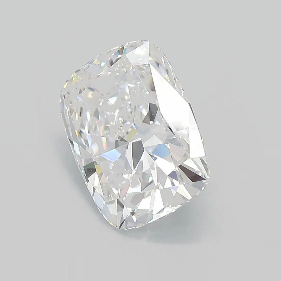 4.76ct Cushion modified Lab Grown Diamond (Colour E, Clarity VS1, IGI Certified)