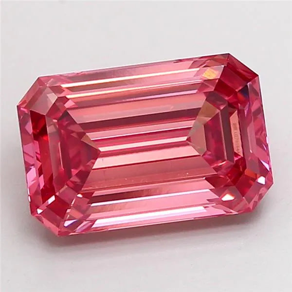 4.85ct Emerald Lab Grown Diamond (Colour Fancy Vivid Pink, Clarity VS2, IGI Certified)