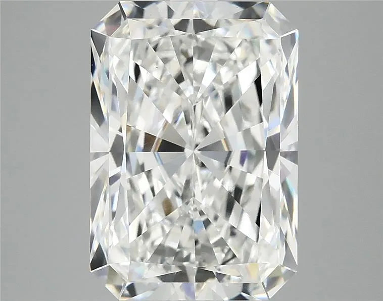 4.94ct Radiant Lab Grown Diamond (Colour F, Clarity VVS2, IGI Certified)