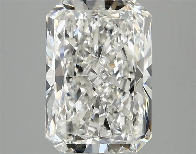 2.93ct Radiant Lab Grown Diamond (Colour F, Clarity VVS2, IGI Certified)