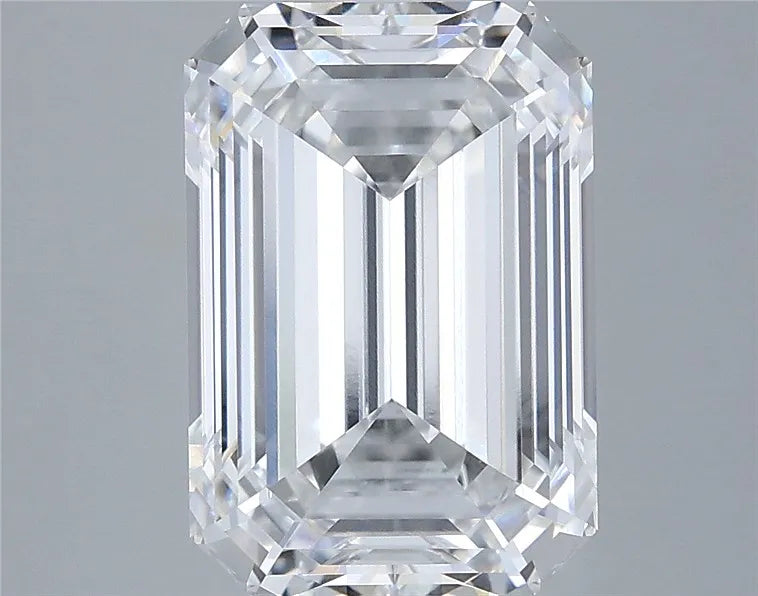 5.00ct Emerald Lab Grown Diamond (Colour E, Clarity VVS2, IGI Certified)