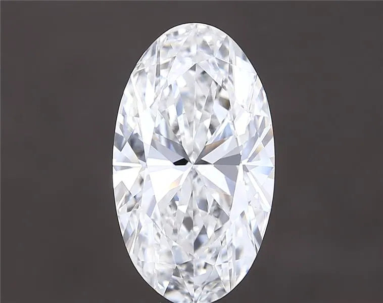 5.00ct Oval Lab Grown Diamond (Colour E, Clarity VVS2, IGI Certified)