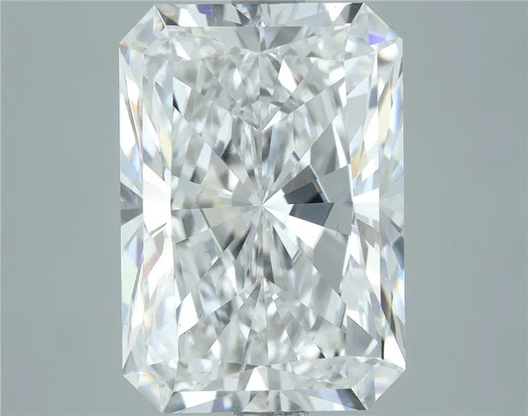 5.00ct Radiant Lab Grown Diamond (Colour E, Clarity VS1, IGI Certified)