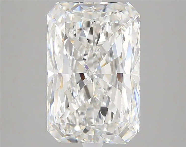 5.00ct Radiant Lab Grown Diamond (Colour E, Clarity VVS1, IGI Certified)