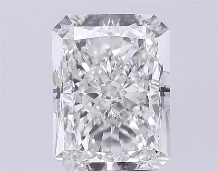 5.00ct Radiant Lab Grown Diamond (Colour F, Clarity VS1, IGI Certified)
