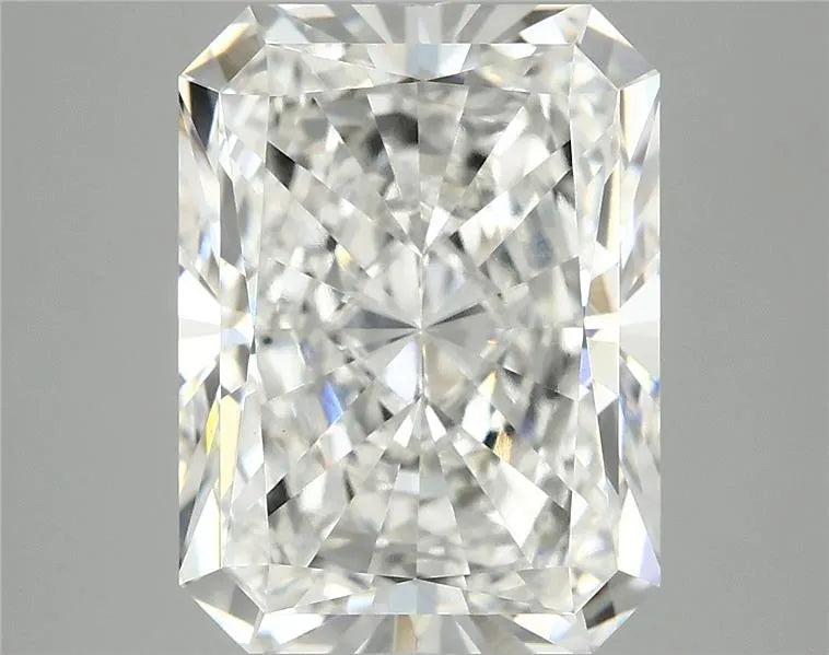5.00ct Radiant Lab Grown Diamond (Colour F, Clarity VVS2, IGI Certified)