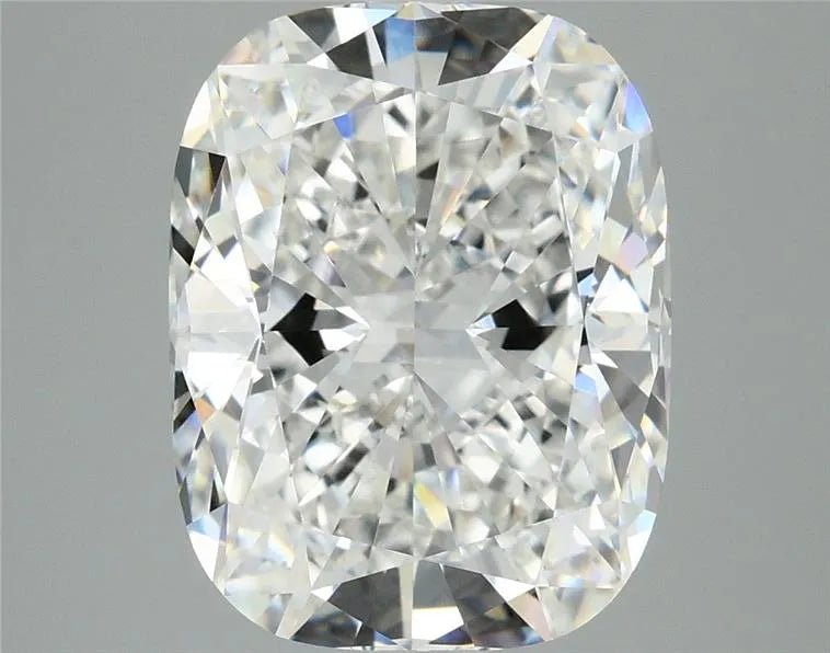 5.01ct Cushion brilliant Lab Grown Diamond (Colour E, Clarity VVS2, IGI Certified)