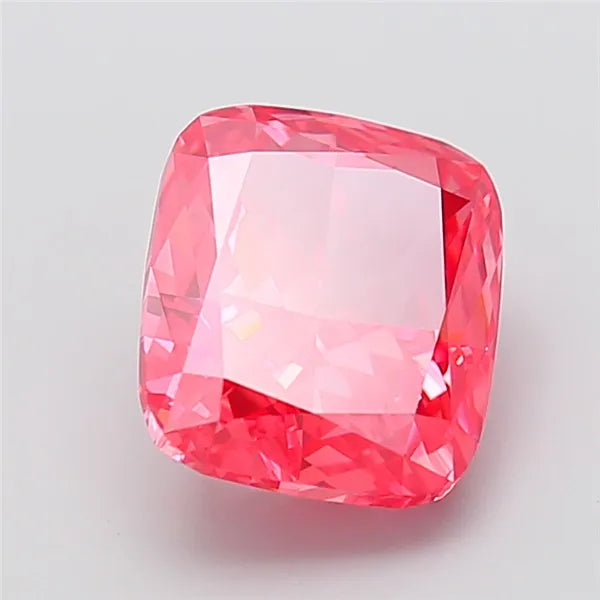 5.01ct Cushion modified Lab Grown Diamond (Colour Fancy Vivid Pink, Clarity VVS2, IGI Certified)