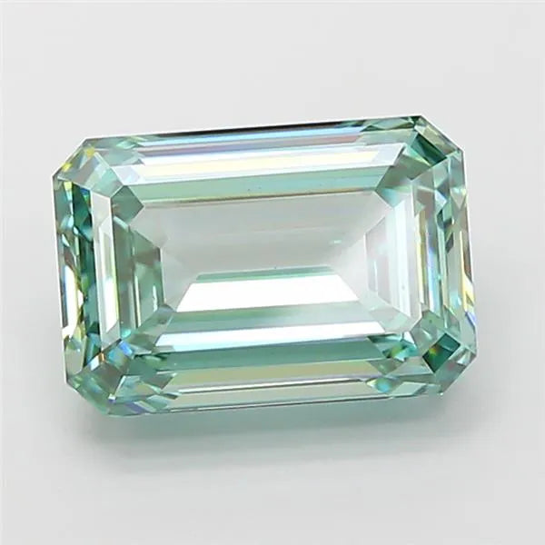 5.01ct Emerald Lab Grown Diamond (Colour Fancy Vivid Green, Clarity VS1, IGI Certified)
