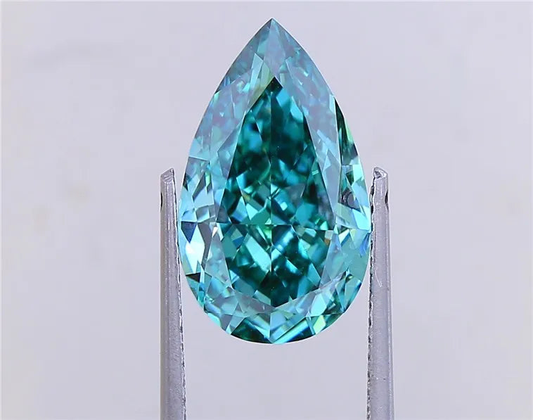 5.01ct Pear Lab Grown Diamond (Colour Fancy Vivid Green, Clarity VVS2, IGI Certified)