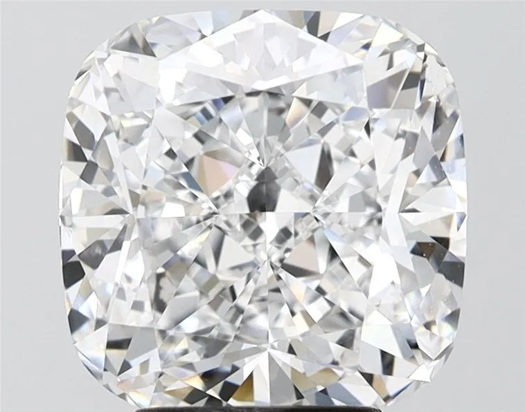 5.02ct Cushion modified Lab Grown Diamond (Colour D, Clarity VVS2, IGI Certified)