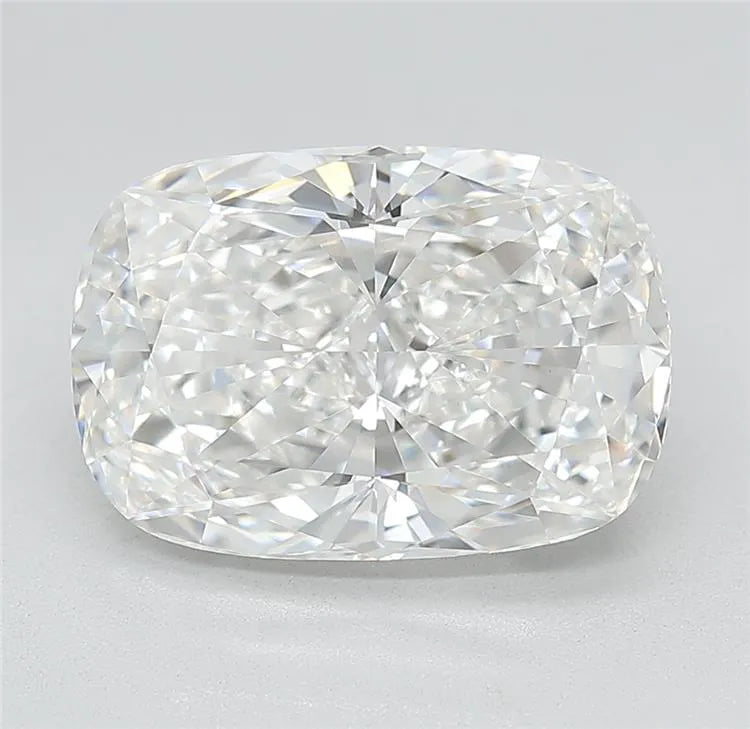 5.02ct Cushion modified Lab Grown Diamond (Colour E, Clarity VVS2, Cut EX, IGI Certified)