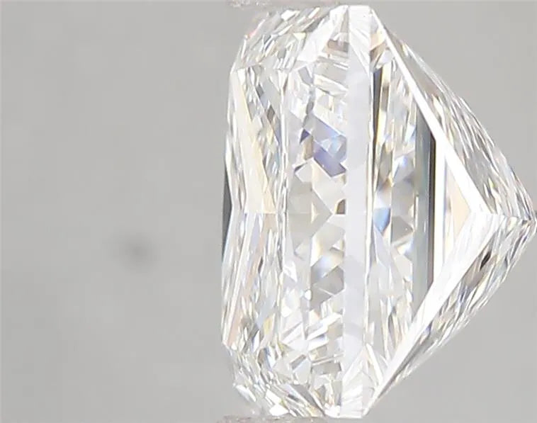 5.02ct Princess Lab Grown Diamond (Colour E, Clarity VVS2, IGI Certified)