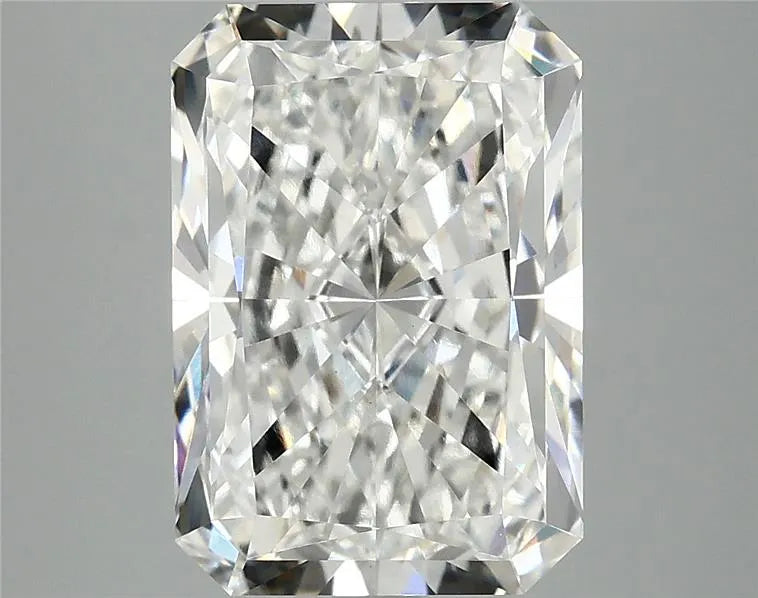 5.02ct Radiant Lab Grown Diamond (Colour F, Clarity VS1, IGI Certified)