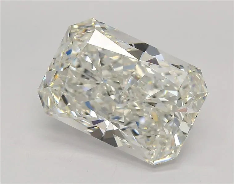 5.02ct Radiant Lab Grown Diamond (Colour G, Clarity VS1, IGI Certified)