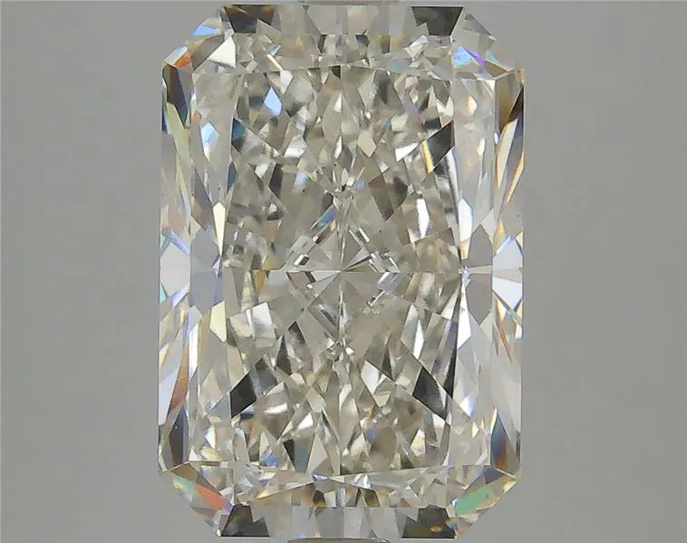 5.02ct Radiant Lab Grown Diamond (Colour H, Clarity VS1, IGI Certified)