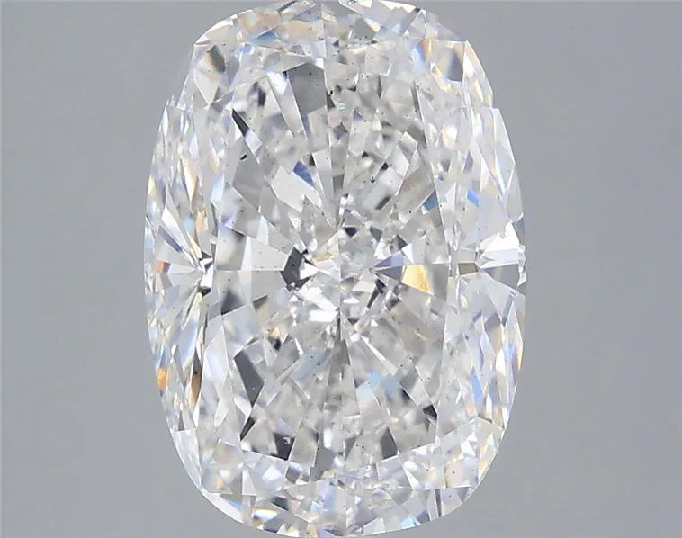 5.03ct Cushion modified Lab Grown Diamond (Colour E, Clarity VS2, IGI Certified)