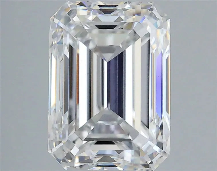 5.03ct Emerald Lab Grown Diamond (Colour F, Clarity VS2, IGI Certified)