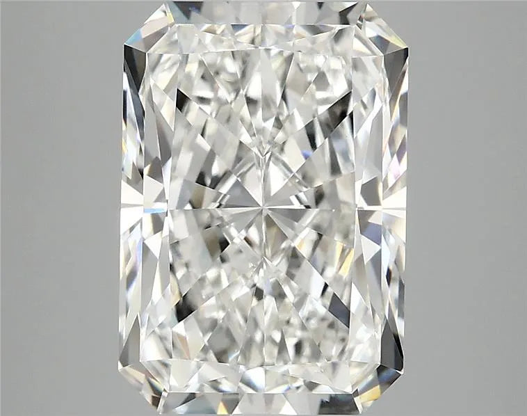 5.03ct Radiant Lab Grown Diamond (Colour F, Clarity VVS2, IGI Certified)