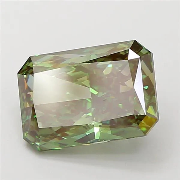 5.03ct Radiant Lab Grown Diamond (Colour Fancy Vivid Green, Clarity VS1, IGI Certified)