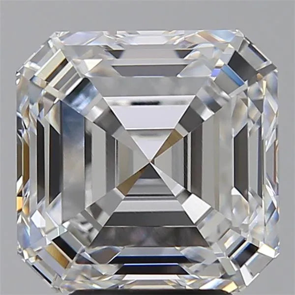 5.03ct Square emerald Lab Grown Diamond (Colour E, Clarity VVS1, IGI Certified)