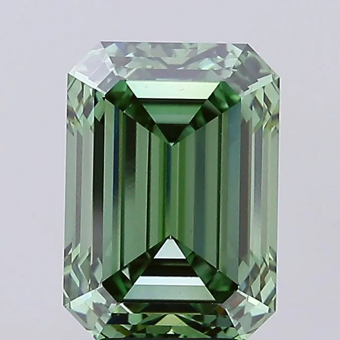 5.04ct Emerald Lab Grown Diamond (Colour Fancy Vivid Green, Clarity VS1, IGI Certified)