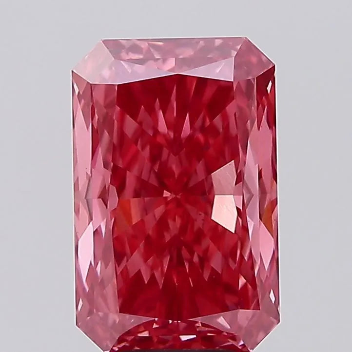 5.05ct Radiant Lab Grown Diamond (Colour Fancy Vivid Pink, Clarity VS2, IGI Certified)