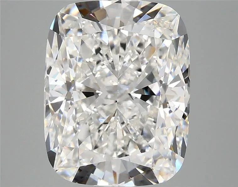 5.06ct Cushion brilliant Lab Grown Diamond (Colour E, Clarity VVS2, IGI Certified)