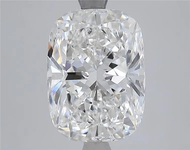 5.06ct Cushion modified Lab Grown Diamond (Colour F, Clarity VVS2, IGI Certified)