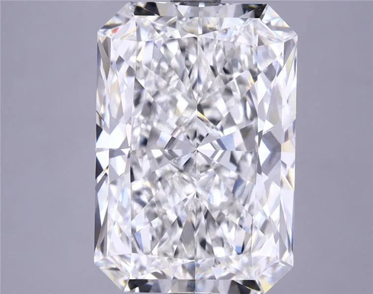 5.06ct Radiant Lab Grown Diamond (Colour G, Clarity VS1, Cut EX, GIA Certified)
