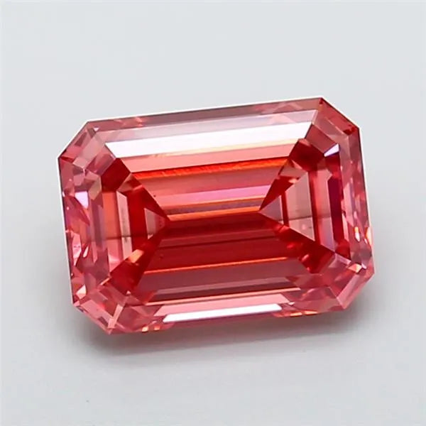 5.07ct Emerald Lab Grown Diamond (Colour Fancy Vivid Pink, Clarity SI1, IGI Certified)