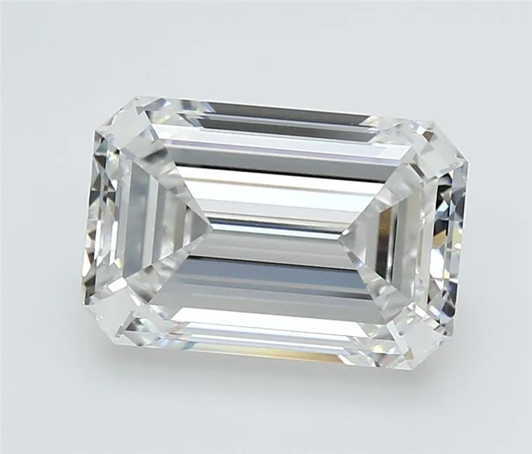 5.08ct Emerald Lab Grown Diamond (Colour E, Clarity VVS1, GIA Certified)