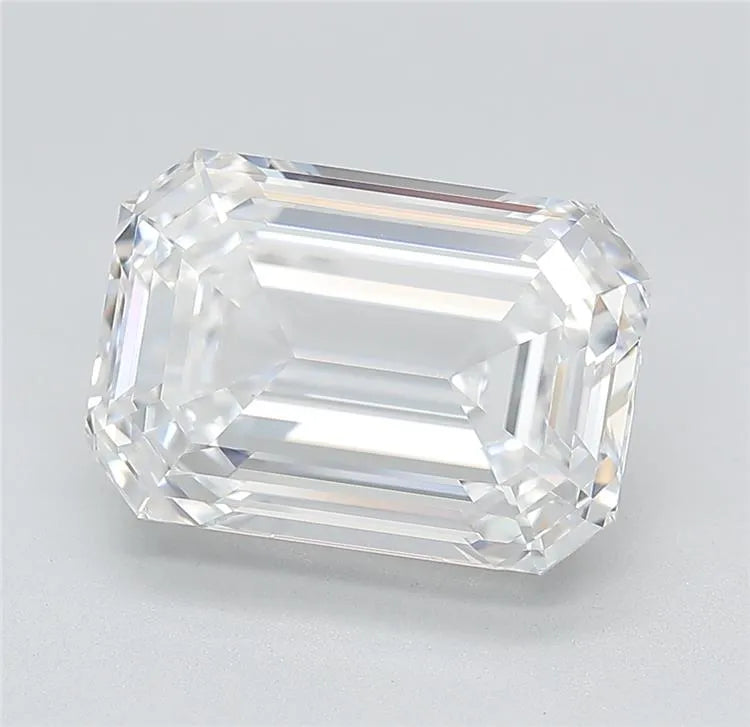 5.08ct Emerald Lab Grown Diamond (Colour F, Clarity VVS2, IGI Certified)