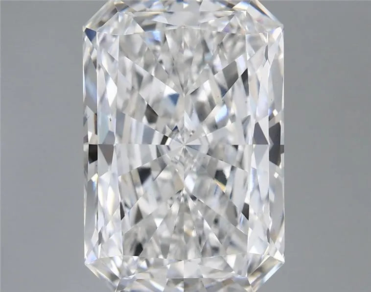 5.08ct Radiant Lab Grown Diamond (Colour E, Clarity VS1, IGI Certified)