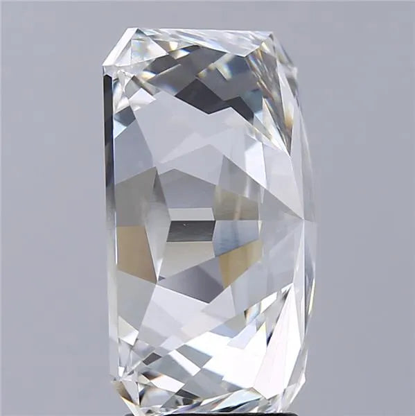 5.10ct Radiant Lab Grown Diamond (Colour E, Clarity VVS2, IGI Certified)