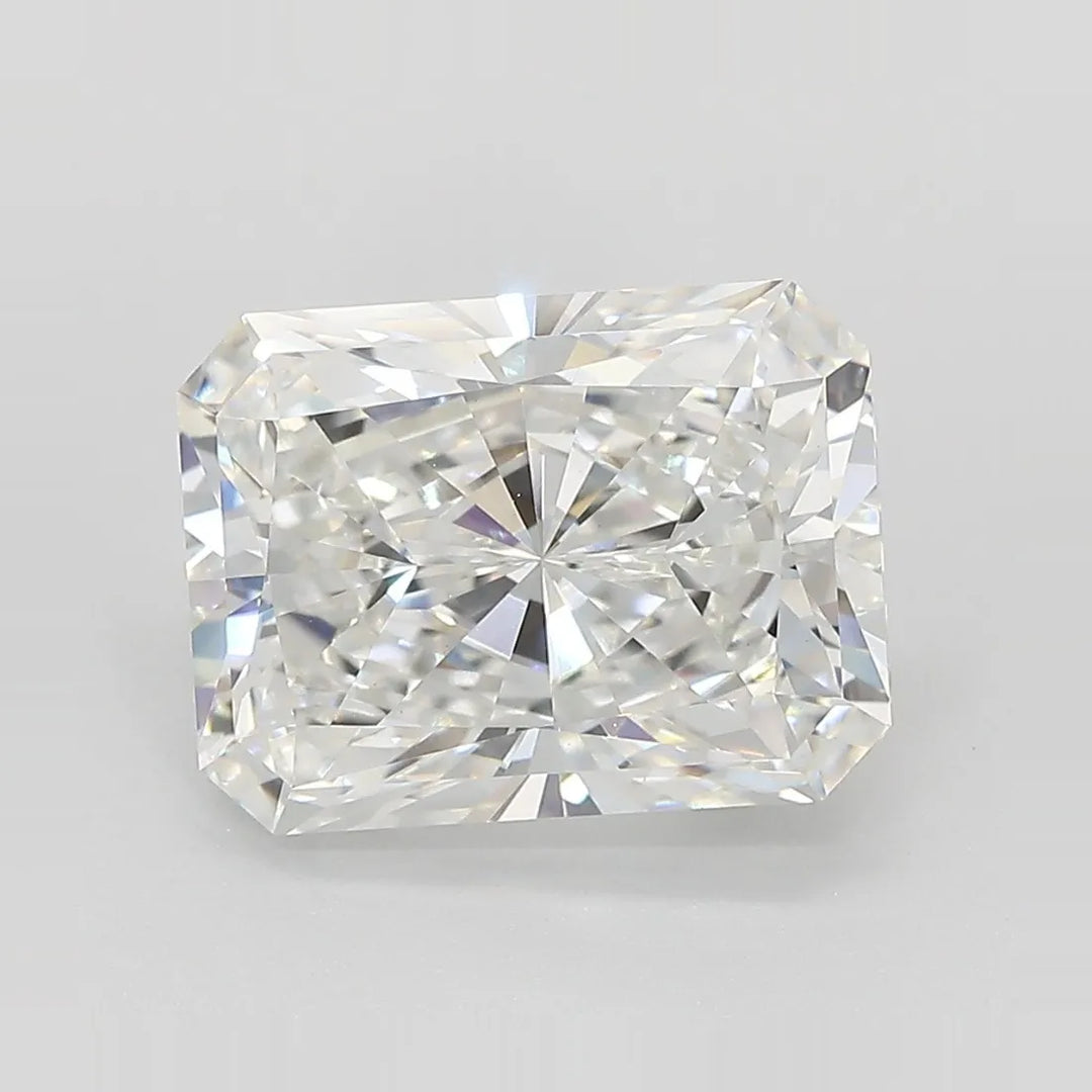 5.10ct Radiant Lab Grown Diamond (Colour F, Clarity VVS2, IGI Certified)