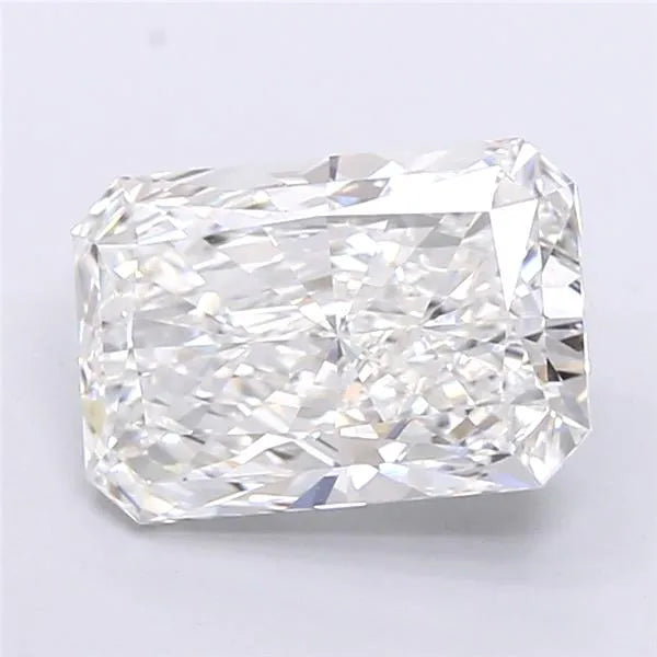 5.11ct Radiant Lab Grown Diamond (Colour F, Clarity VVS2, IGI Certified)