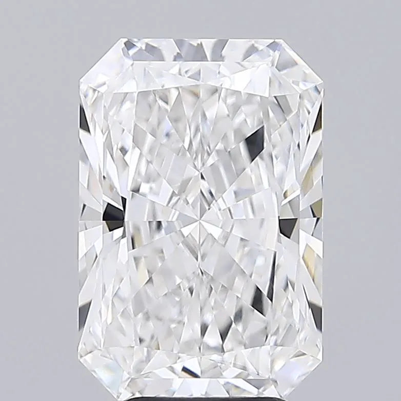 5.18ct Radiant Lab Grown Diamond (Colour E, Clarity VVS1, IGI Certified)